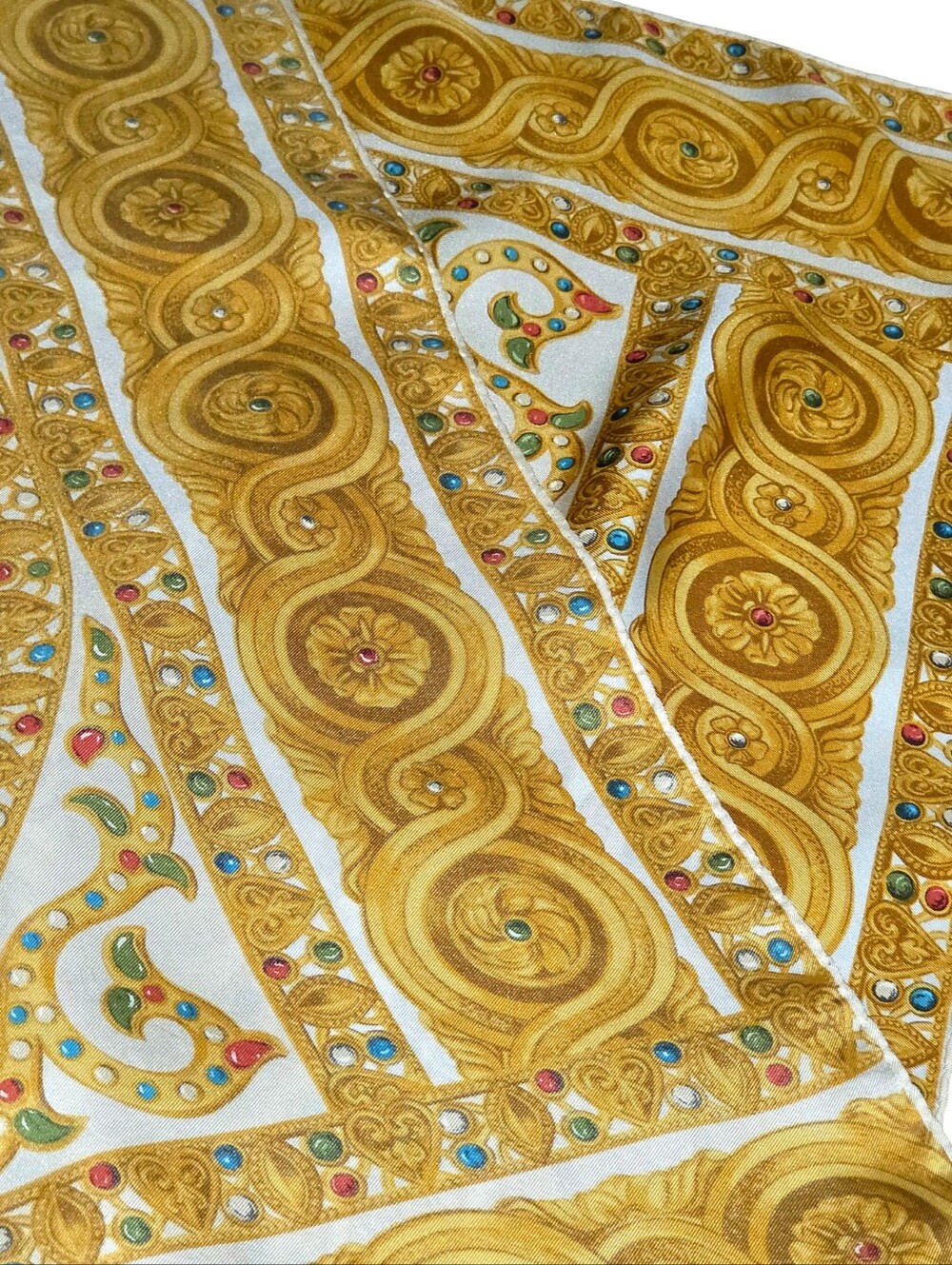 CHRISTIAN DIOR SCARF - Picture 8 of 13